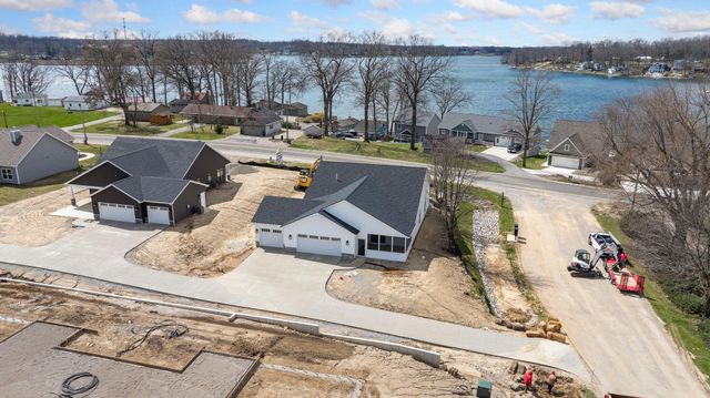 20 Ln 520 Lake James, Fremont, IN 46737