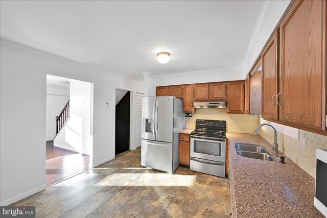 1568 N READING RD, Stevens, PA 17578