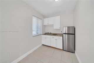 7555 SW 28th St Road b, Miami, FL 33155