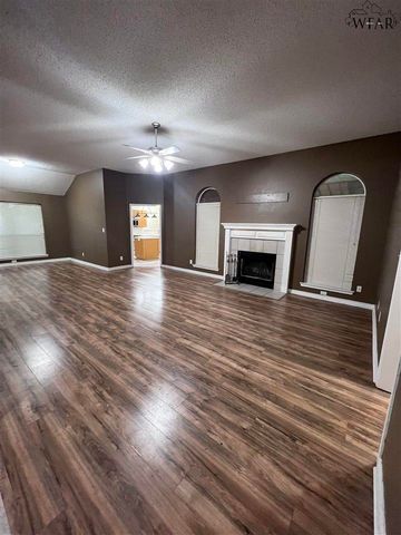 6031 VAN DORN DRIVE, Wichita Falls, TX 76310