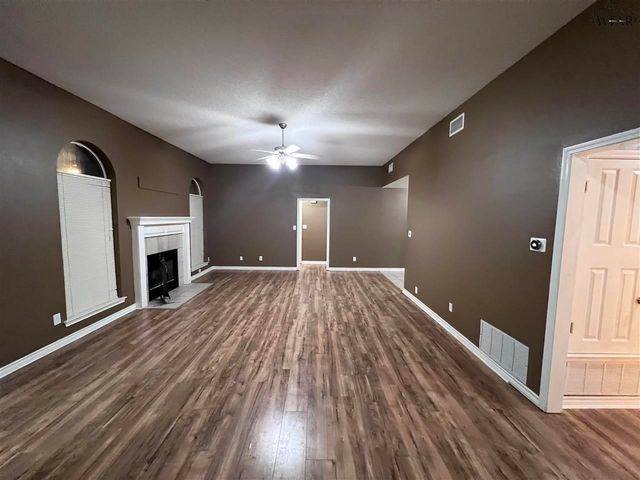 6031 VAN DORN DRIVE, Wichita Falls, TX 76310