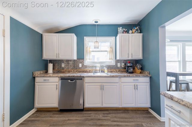 1821 4th Street, Wyandotte, MI 48192