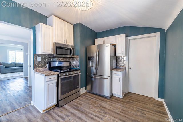 1821 4th Street, Wyandotte, MI 48192