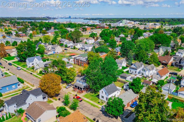 1821 4th Street, Wyandotte, MI 48192