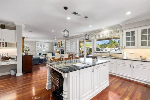 2398 Meadow Glen, La Verne, CA 91750