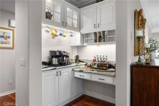 2398 Meadow Glen, La Verne, CA 91750