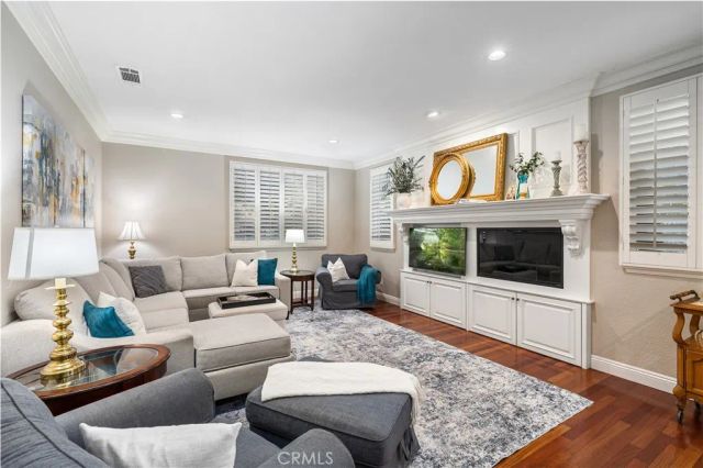 2398 Meadow Glen, La Verne, CA 91750