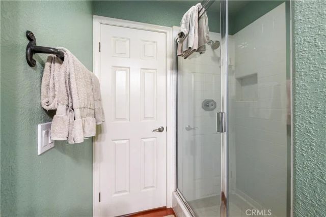 2398 Meadow Glen, La Verne, CA 91750