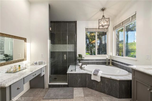 2398 Meadow Glen, La Verne, CA 91750