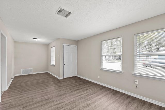 3206 Washington Street, Pasadena, TX 77503