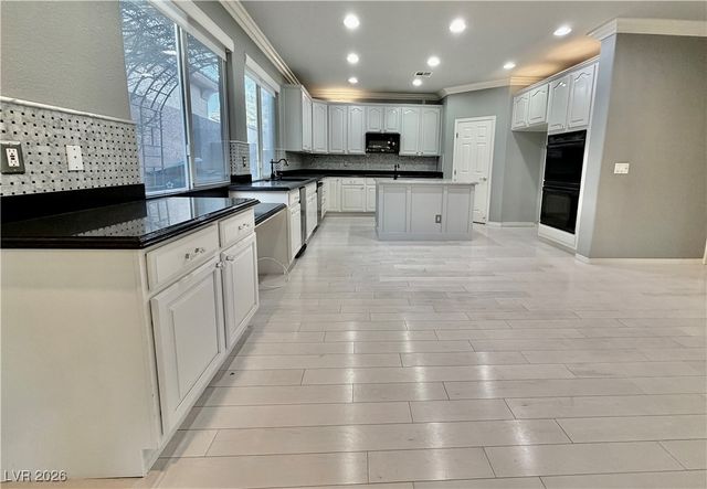 11025 Arbor Pine Avenue, Las Vegas, NV 89144