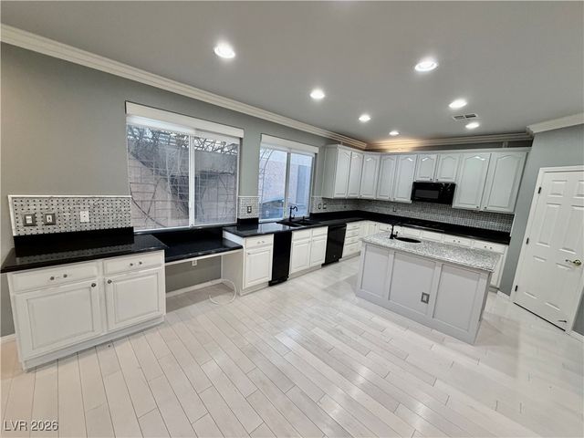 11025 Arbor Pine Avenue, Las Vegas, NV 89144