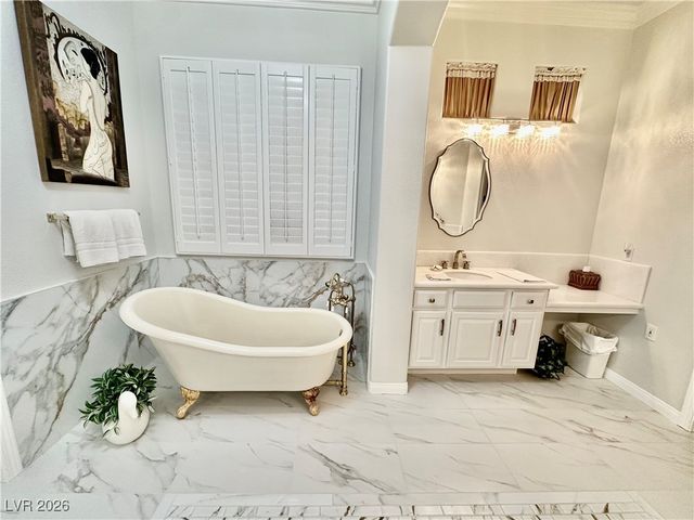 11025 Arbor Pine Avenue, Las Vegas, NV 89144