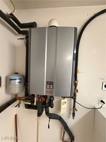 11025 Arbor Pine Avenue, Las Vegas, NV 89144