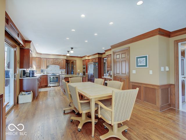 1154 Woodgate Drive, Carmel, IN 46033