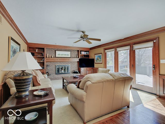 1154 Woodgate Drive, Carmel, IN 46033