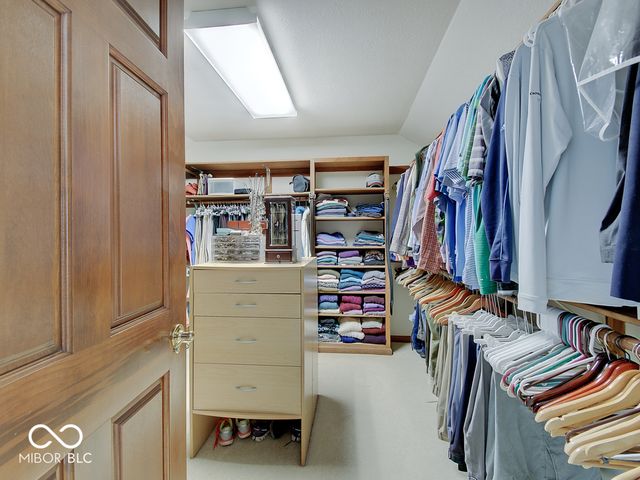 1154 Woodgate Drive, Carmel, IN 46033