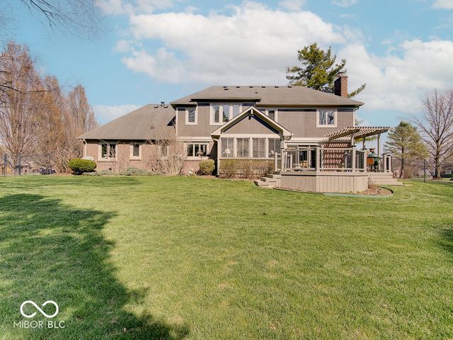 1154 Woodgate Drive, Carmel, IN 46033