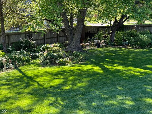 1154 Woodgate Drive, Carmel, IN 46033