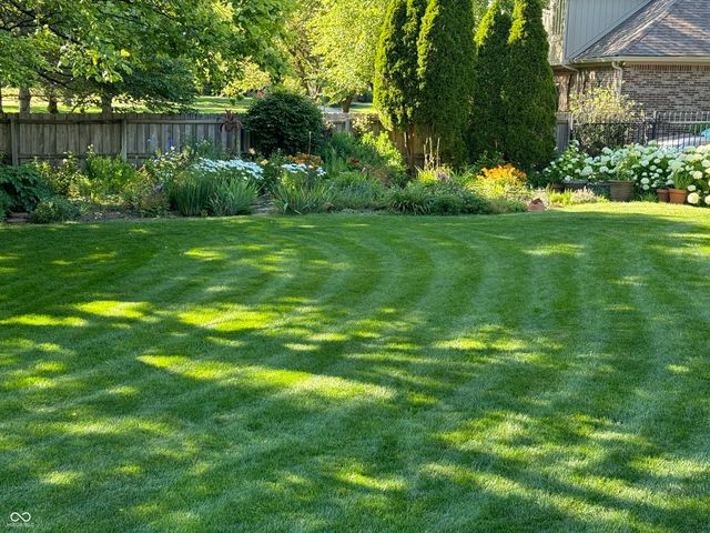 1154 Woodgate Drive, Carmel, IN 46033