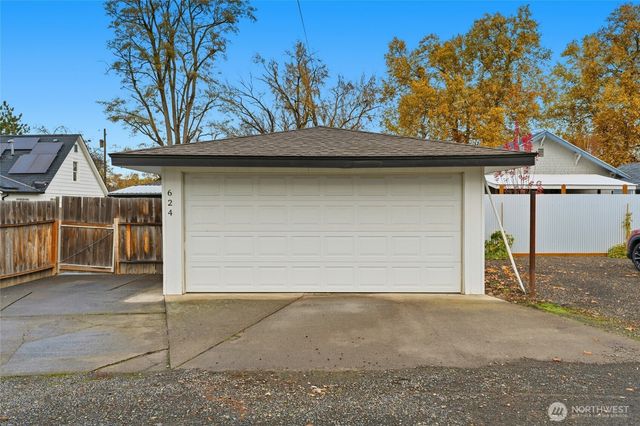 624 Juniper Street, Walla Walla, WA 99362