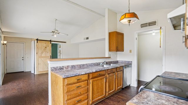 4606 Chapman Street, The Colony, TX 75056
