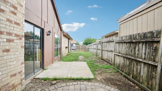 4606 Chapman Street, The Colony, TX 75056