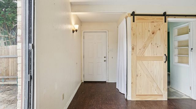 4606 Chapman Street, The Colony, TX 75056