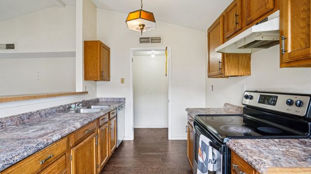 4606 Chapman Street, The Colony, TX 75056