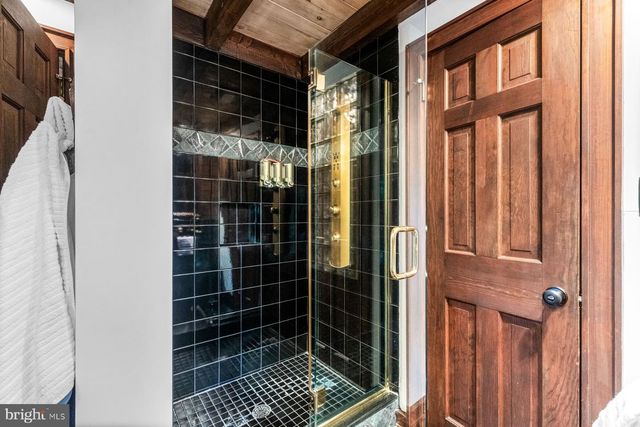 1408 RENE RD, Villanova, PA 19085