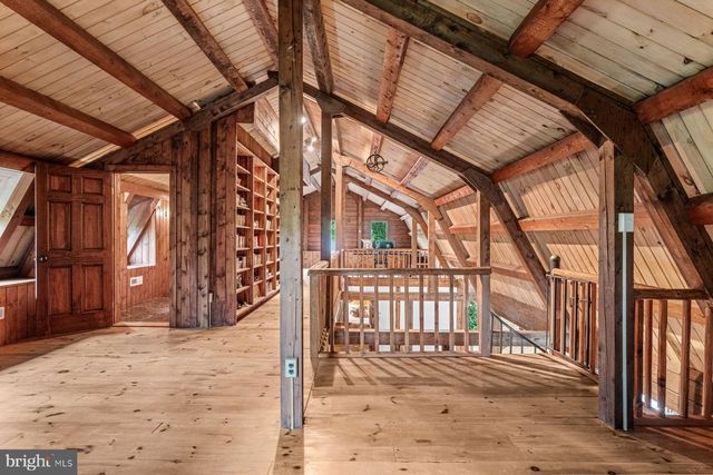 1408 RENE RD, Villanova, PA 19085