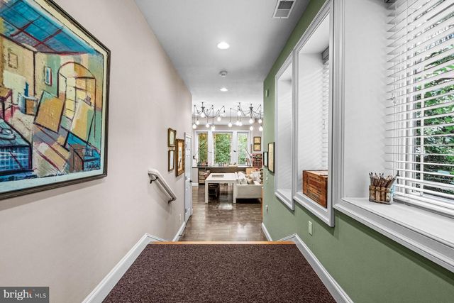 1408 RENE RD, Villanova, PA 19085