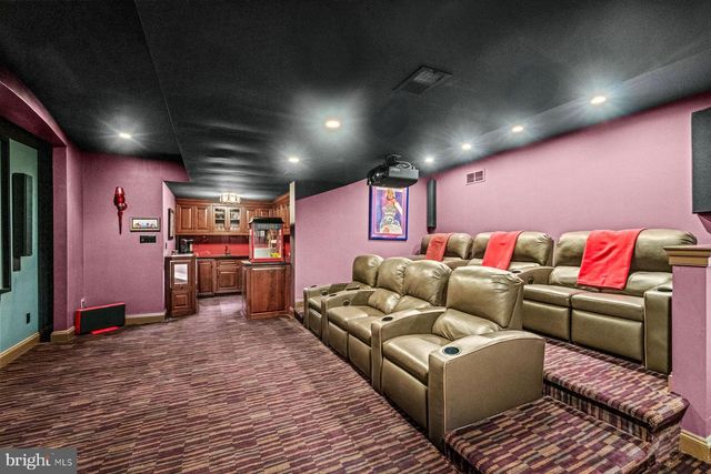 1408 RENE RD, Villanova, PA 19085