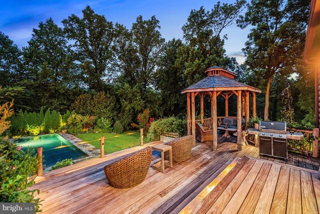 1408 RENE RD, Villanova, PA 19085