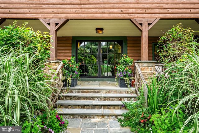 1408 RENE RD, Villanova, PA 19085