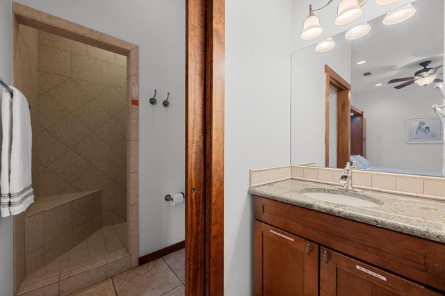 611 Post Oak DR, Dripping Springs, TX 78620