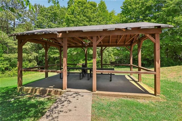 1718 English Ivey Lane NW, Kennesaw, GA 30144