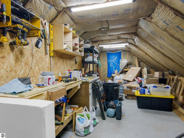 4740 N Manor Wood Drive, Traverse City, MI 49685