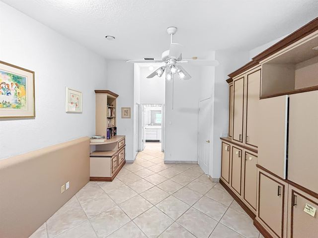 7880 Laina Lane 3, Boynton Beach, FL 33437