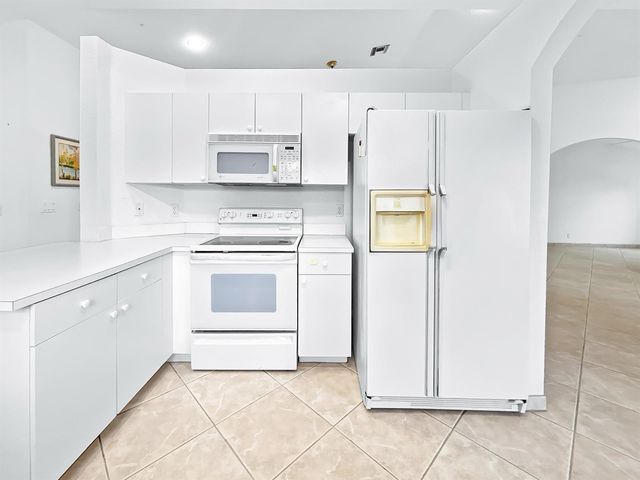 7880 Laina Lane 3, Boynton Beach, FL 33437