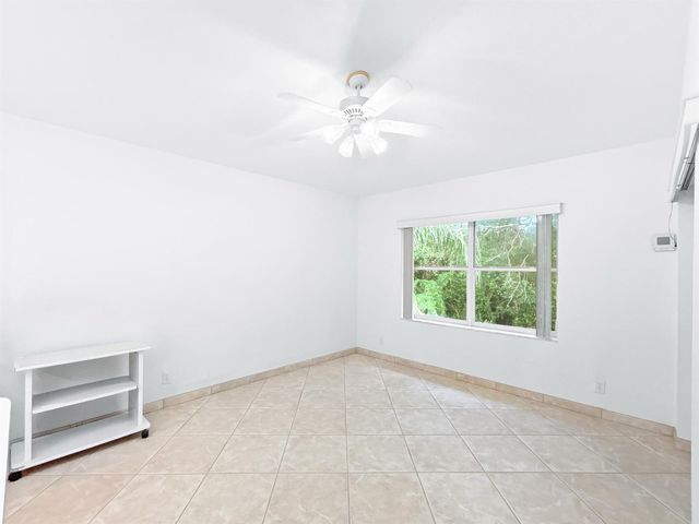 7880 Laina Lane 3, Boynton Beach, FL 33437