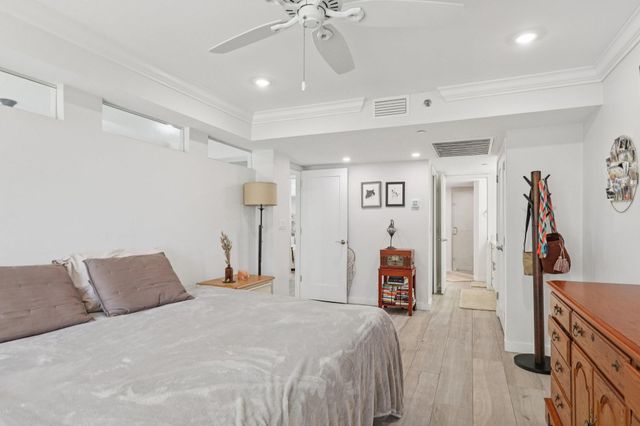 665 SE 21st Avenue 107, Deerfield Beach, FL 33441