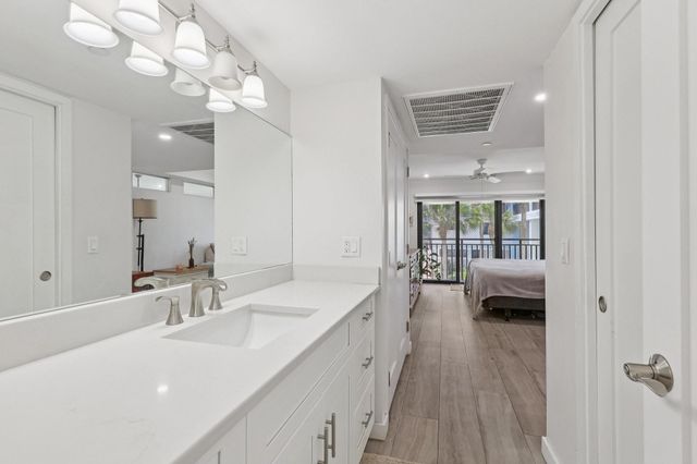 665 SE 21st Avenue 107, Deerfield Beach, FL 33441