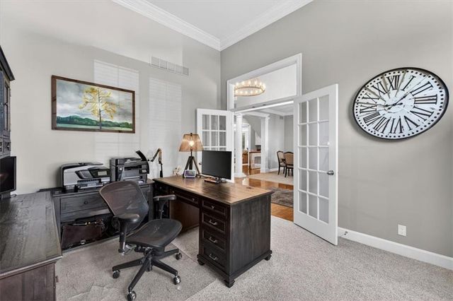 9516 Cailler Drive, Lenexa, KS 66220