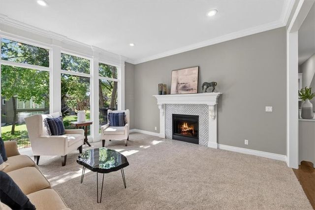 9516 Cailler Drive, Lenexa, KS 66220
