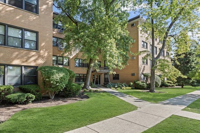 444 Washington Boulevard 207, Oak Park, IL 60302