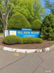 44 Candlewood Drive 44, South Windsor, CT 06074