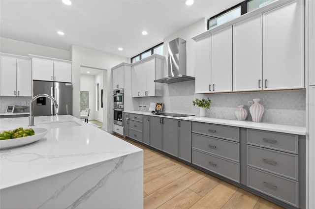 4527 26TH AVENUE S, St Petersburg, FL 33711