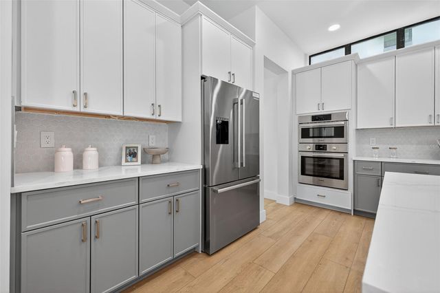 4527 26TH AVENUE S, St Petersburg, FL 33711