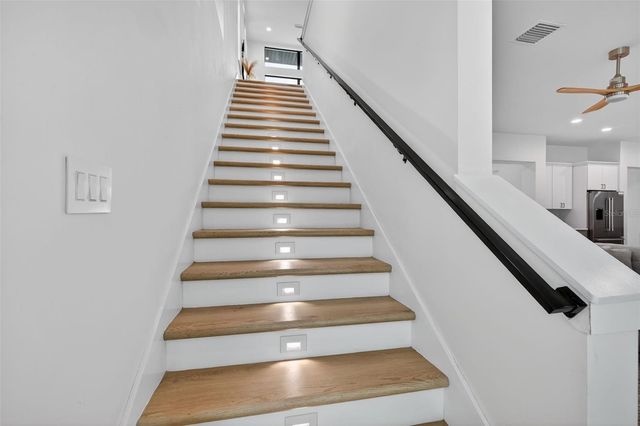 4527 26TH AVENUE S, St Petersburg, FL 33711